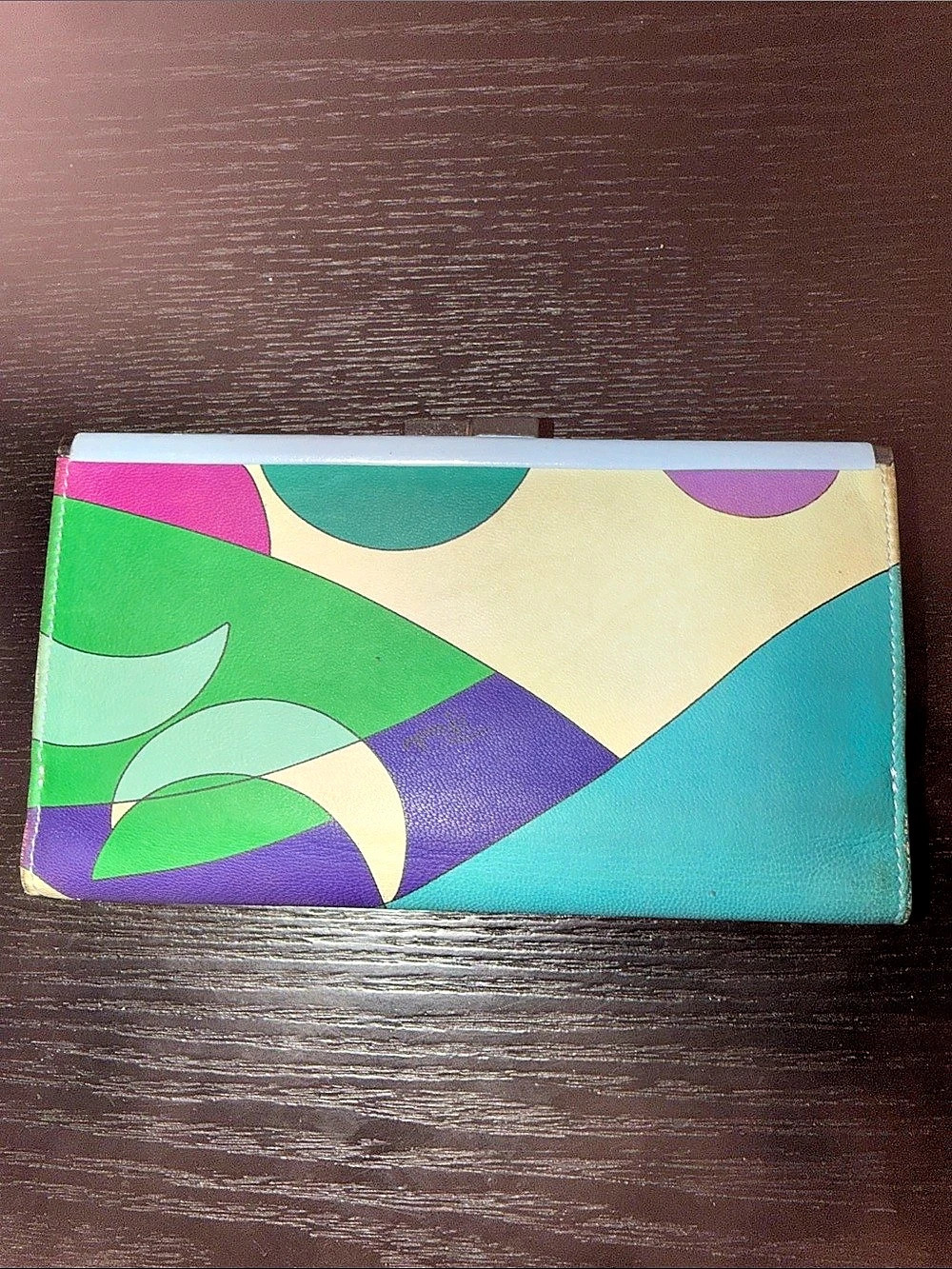 Emilio Pucci Abstract Print Wallet in Green & Turquoise
No return accepted